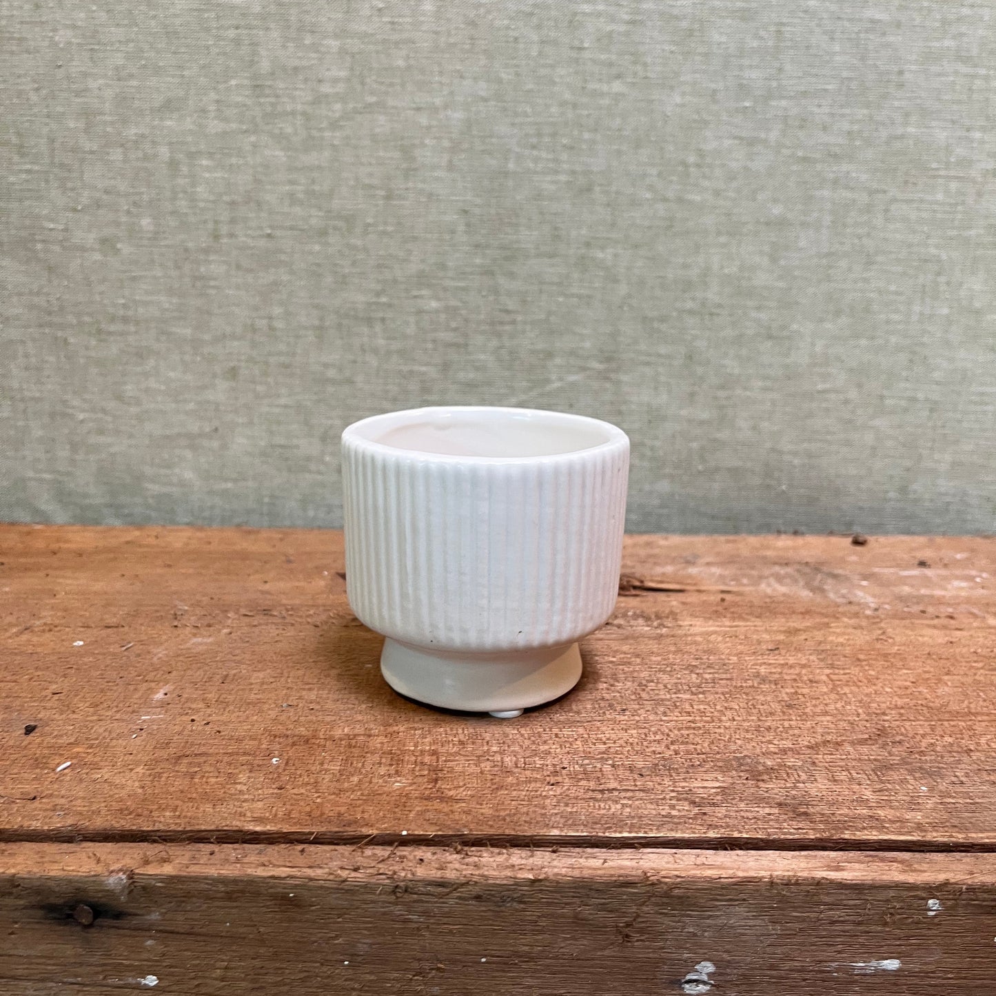 Ceramic Pot - White Mini Ridged