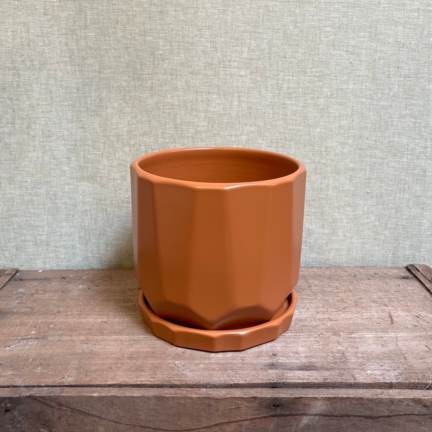 Ceramic Pot - Terracotta Faceted with Saucer