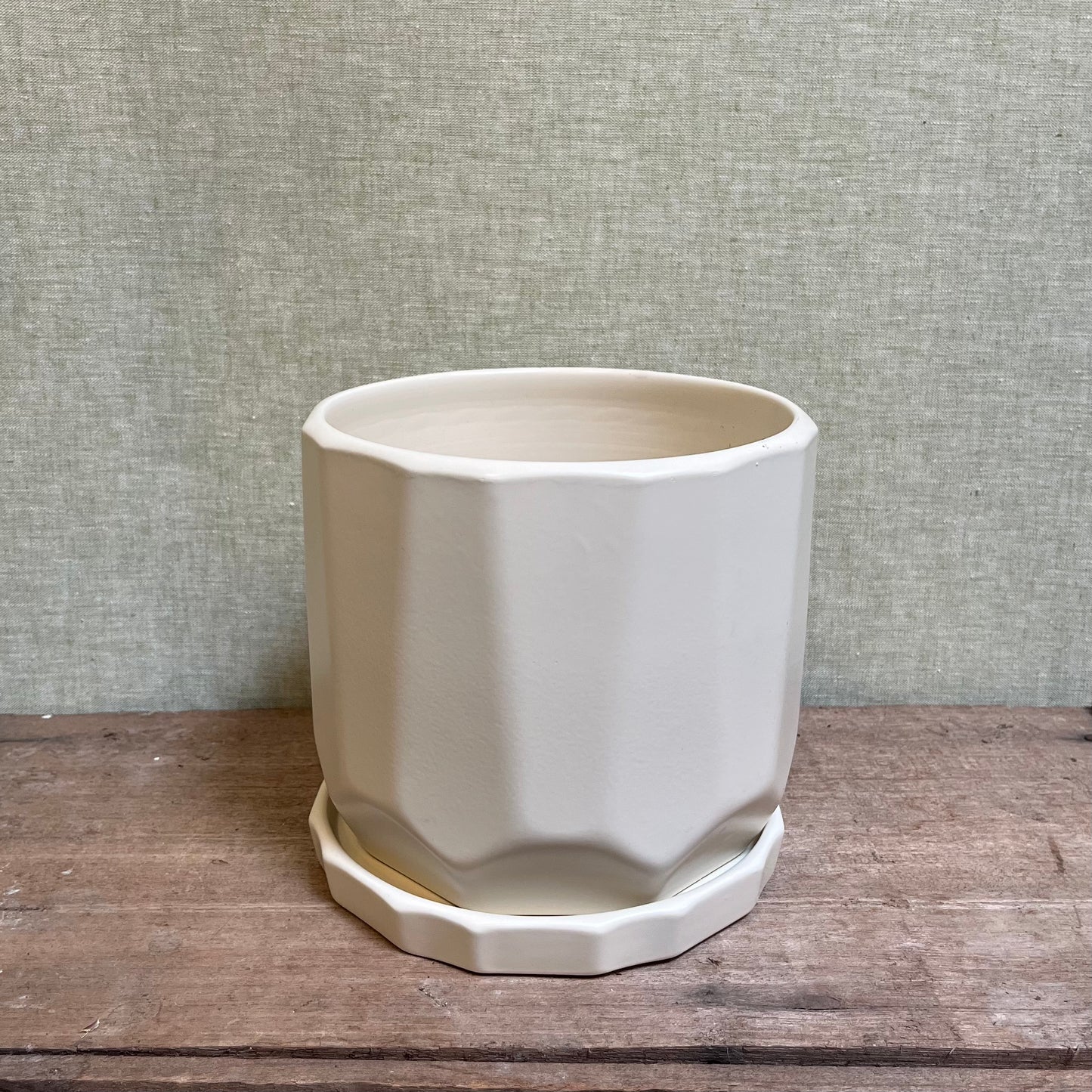 Ceramic Pot - White Faceted with Saucer