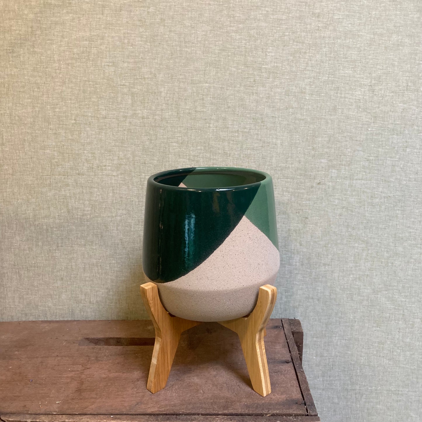 Ceramic Pot - Green Tricolour - wooden stand