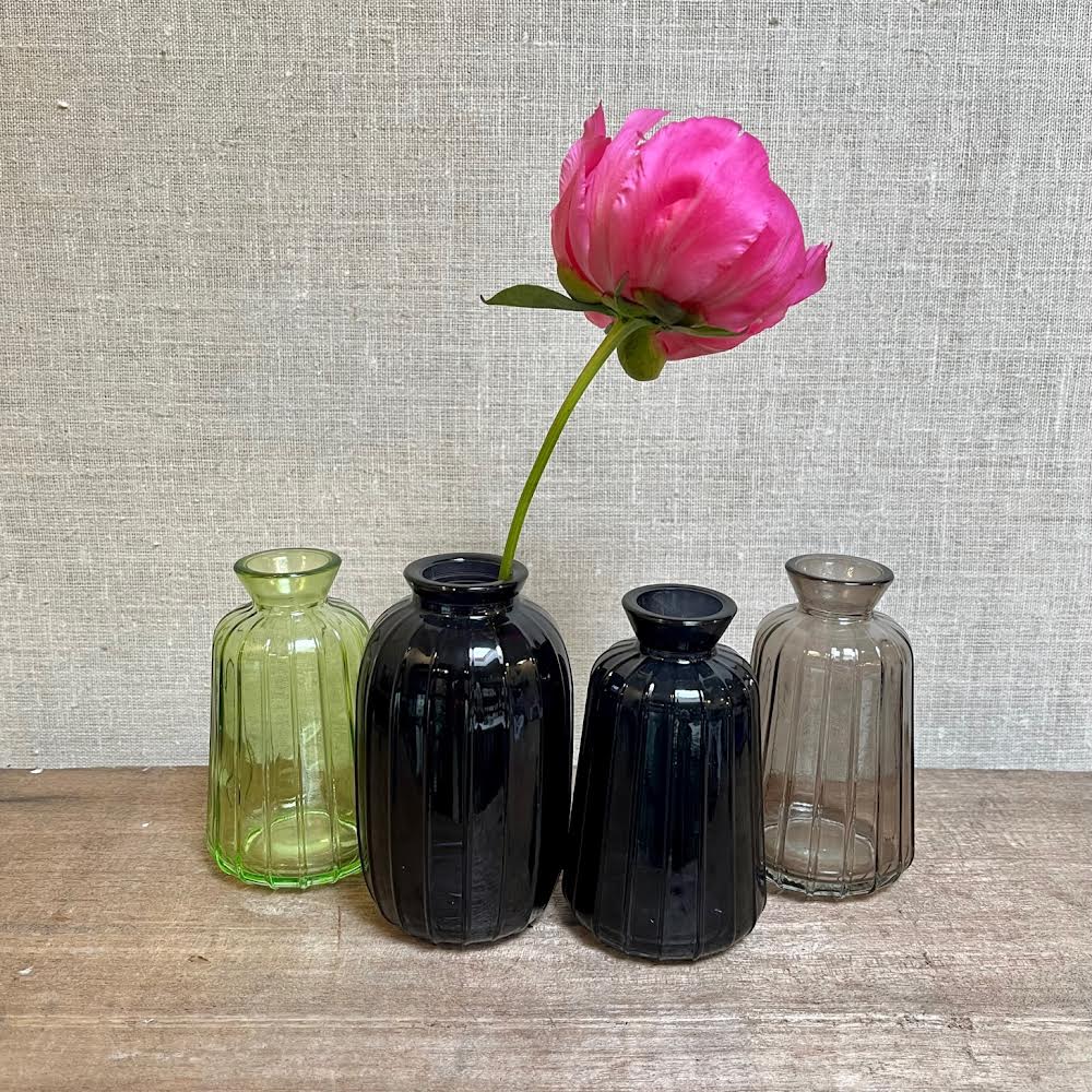 Bud vase - Lined Glass