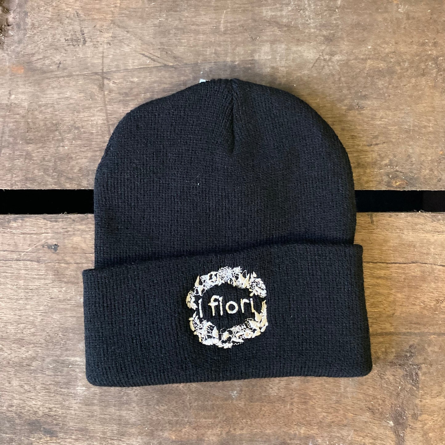 I FIORI - Embroidered Toque