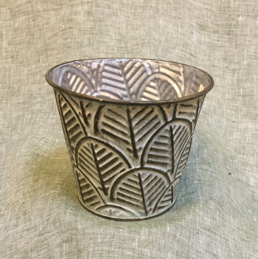 Metal Pot: Copper Leaf