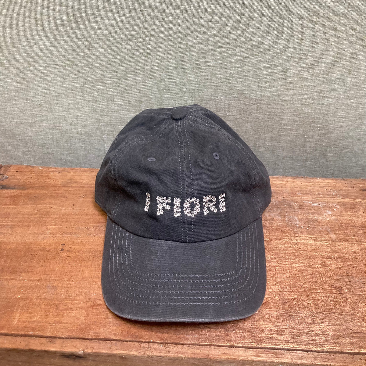 I FIORI - Embroidered Cap Daisies