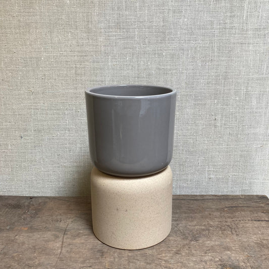 Ceramic Pot - Grey/Beige Topsy Turvy