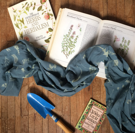 Hand & Shadow - Herbal printed scarf