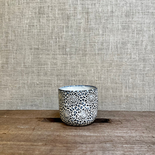 Ceramic Pot - White/Grey Flower pattern mini