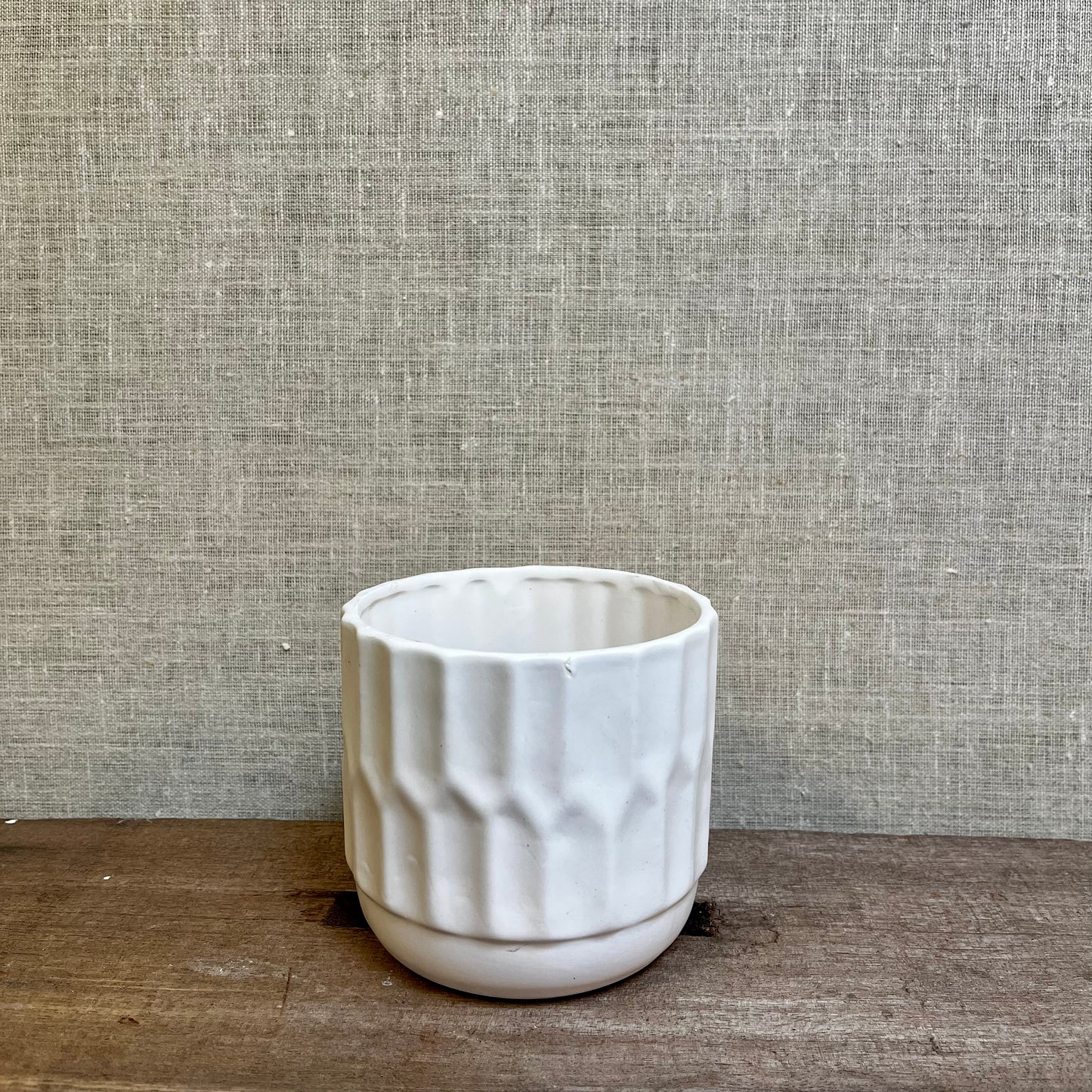 Ceramic Pot - White Ripple