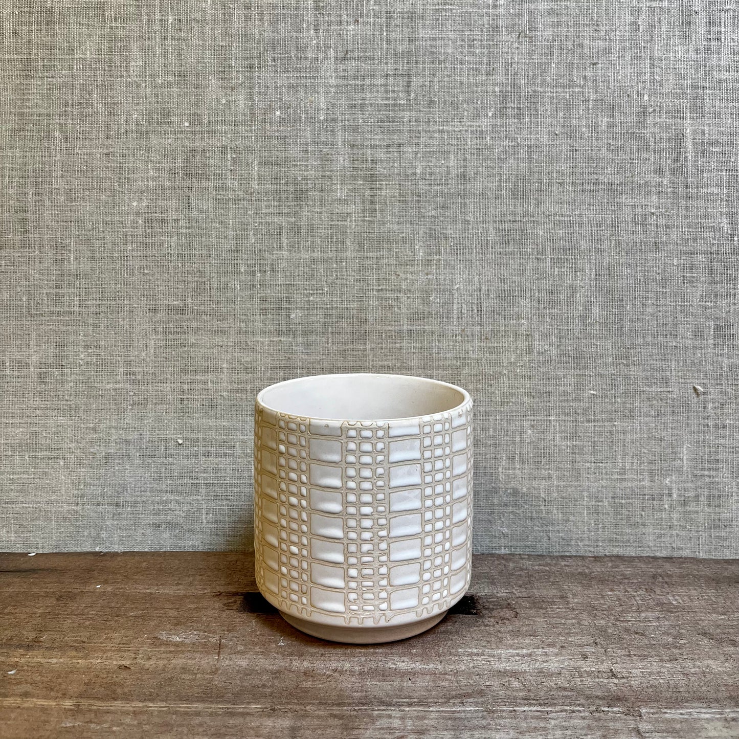 Ceramic Pot - White/Cream Cable Knit
